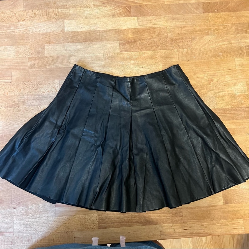 BB Dakota Black Leather Skater Skirt - Picture 2 of 9
